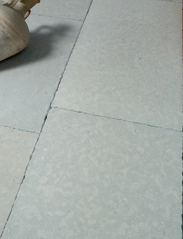 E/S+ Cala Azul Limestone
